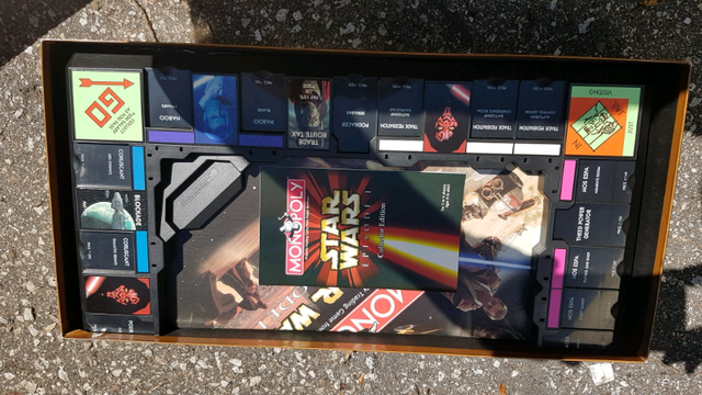 COLLECTORS EDITION 3D STAR WARS EPISODE 1 MONOPOLY GAME in Arts & Collectibles in Barrie - Image 5