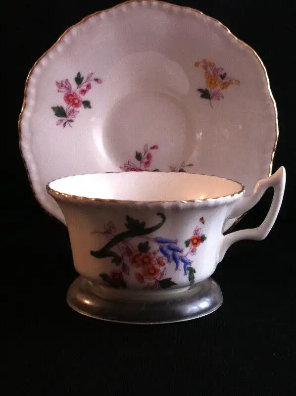 COALPORT CUP & SAUCER in Arts & Collectibles in Barrie - Image 2