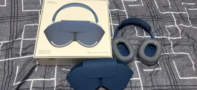 **AirPods Max** - **Condition:** Like new, gently used - **Includes:** Lightning cable - **Warranty:...