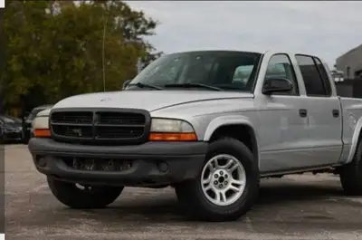 2004 Dodge Dakota for sale. Like the one on the photo. Located in Hastings Ontario. 1 owner . Approx...