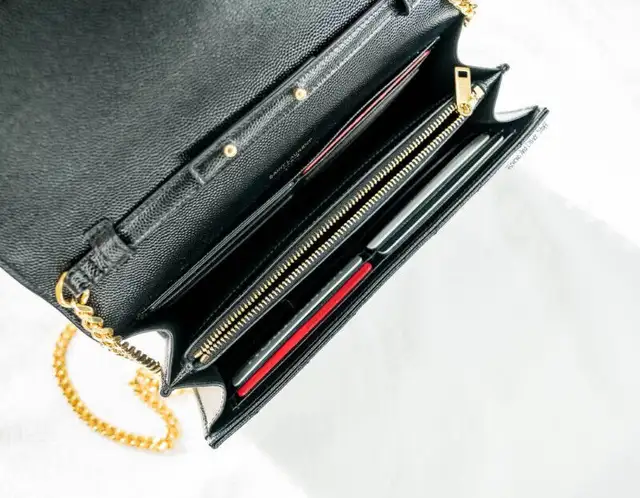 YSL SAINT LAURENT  Monogramme Wallet on chain Bag in Women's - Bags & Wallets in Markham / York Region - Image 6