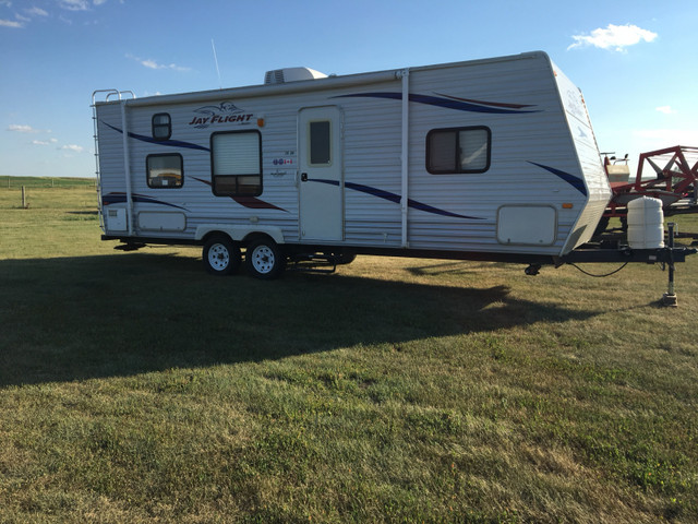 2010 Jayco bunk beds 26 ‘ in Travel Trailers & Campers in Moose Jaw