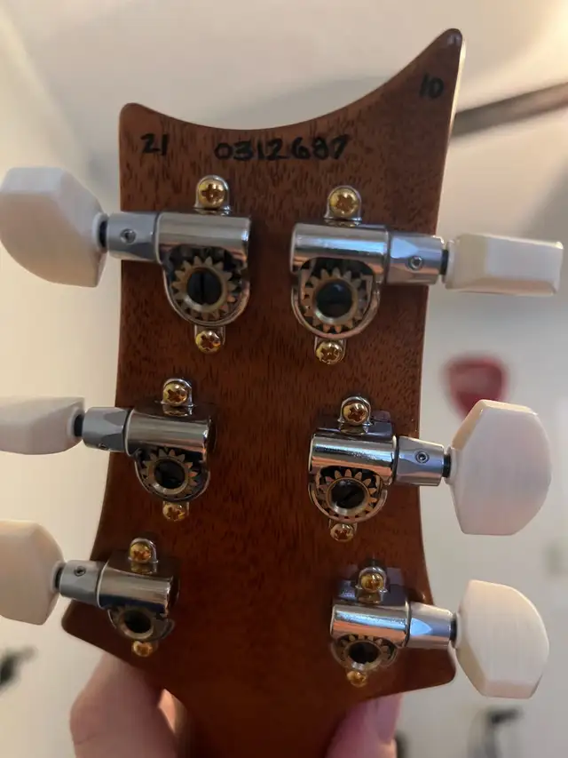 PRS Custom 24 – 35th Anniversary (2021) – 10-Top – Cobalt/Matteo in Guitars in Calgary - Image 9