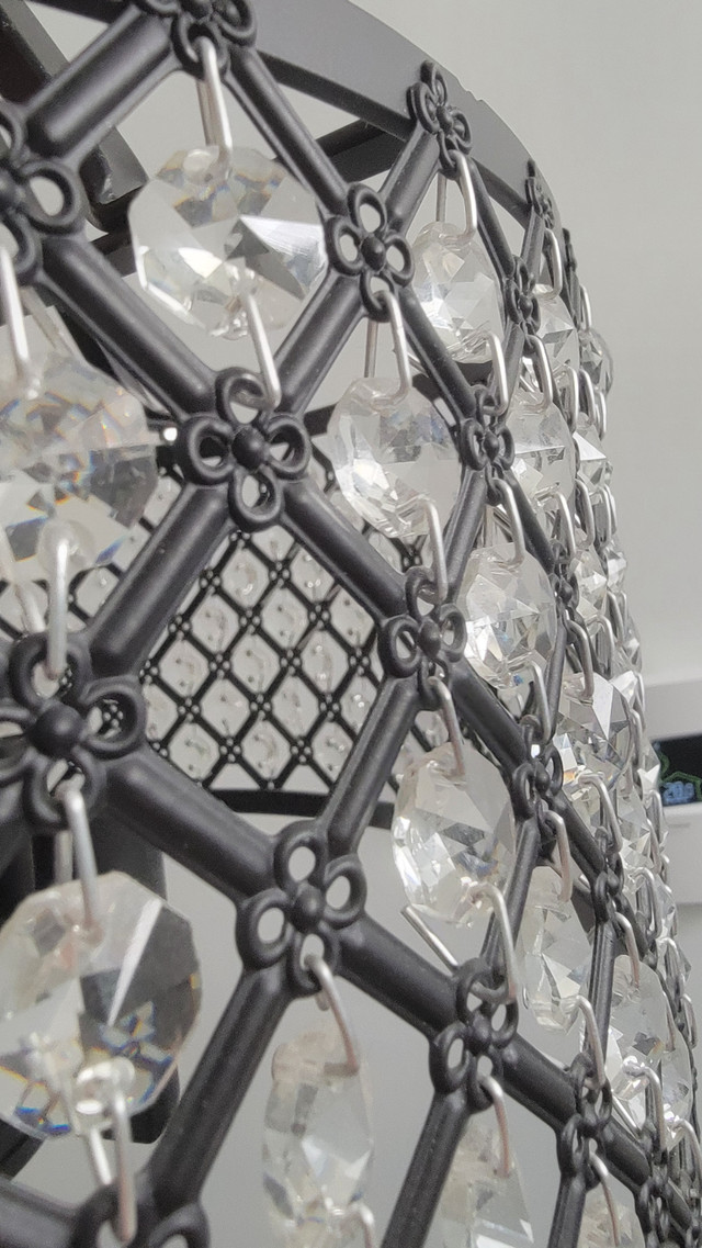 ceiling light/chandelier in Indoor Lighting & Fans in Hamilton - Image 4