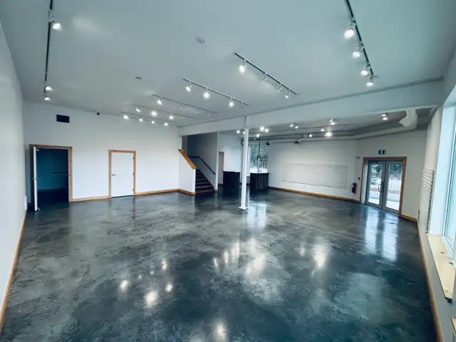 Commercial Space for Lease in Commercial & Office Space for Rent in Whitehorse - Image 13