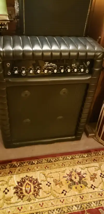 Kustom Amp 1970's Black Kustom Tuck and Roll K100 C-8 Guitar Amp. Two channel 4x10 speakers. Solid s...