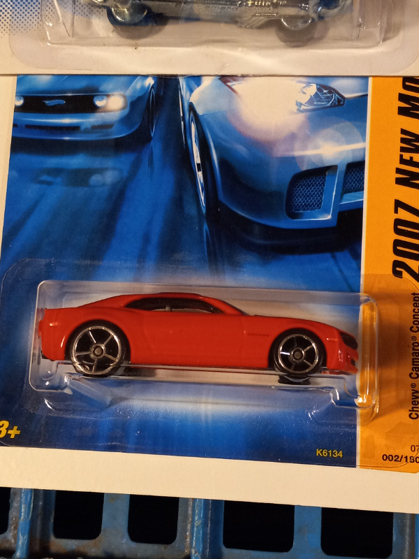 Hot Wheels Camaro 1967 Color Changer,RS/SS,Concept Lot of 4 MT in Toys & Games in Trenton - Image 4