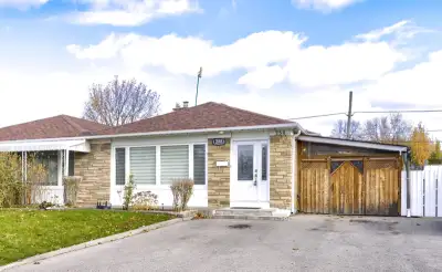 Distressed Mississauga Home For Sale (Under Power of Sale)ID# 206 *No Multiple Offers, Priced To Sel...