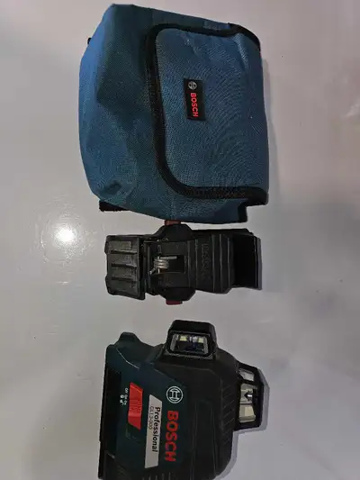 Bosch GLL3-300 Laser Level, View more