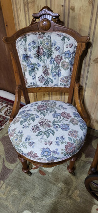 Antique tea cart and 2 chairs