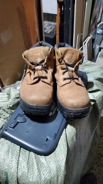 Terra Work Boots Size 10, View more
