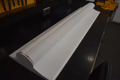 Fluorescent linéaire 4ft. 2-Light Fluorescent Strip Light., View more