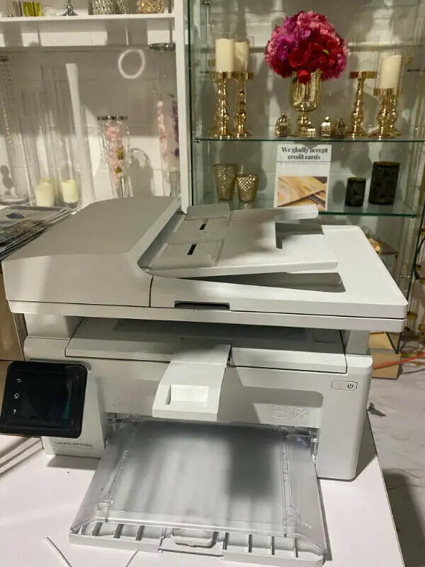 HP LaserJet Pro MFP M130fw All in one Laser Printer in Printers, Scanners & Fax in Mississauga / Peel Region - Image 3