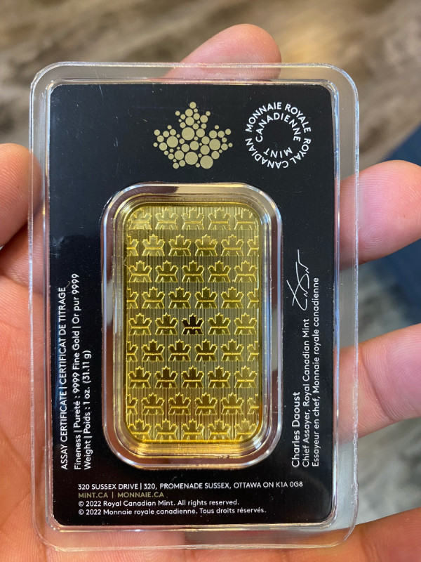 RCM 1 OZ GOLD BARS in Other in Kelowna - Image 2