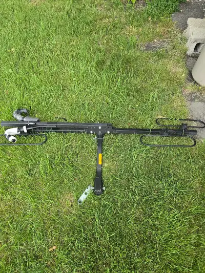 2" hitch bike rack (Swagman), View more