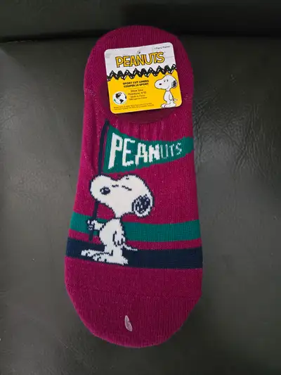 New, "Peanuts" Short Cut Liners, 3Pairs, View more