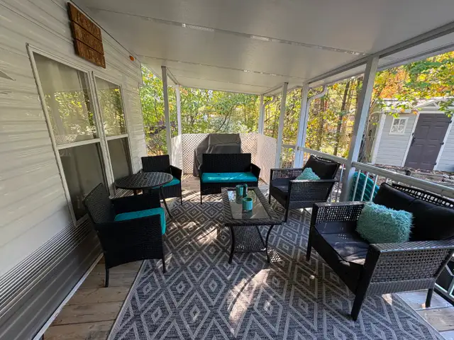 Trailer for sale in Lovesick Park. in Park Models in Peterborough - Image 3