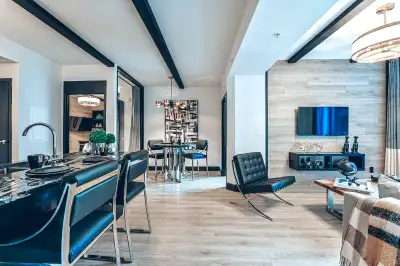 4 Bedroom Fully Furnished Suites w/ Luxury Amenities