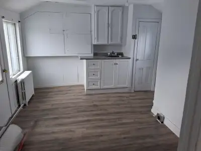 Nicolet 3 1\2 chauffé, 2e étage