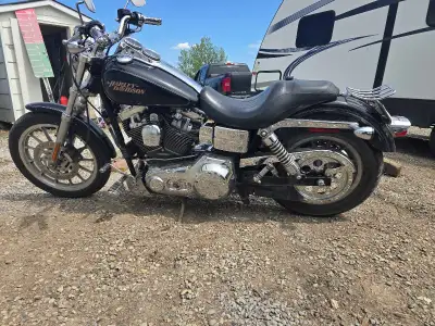 Runs great, new tires all around. Fresh service in all 3 holes. Just passed an out of province. Need...