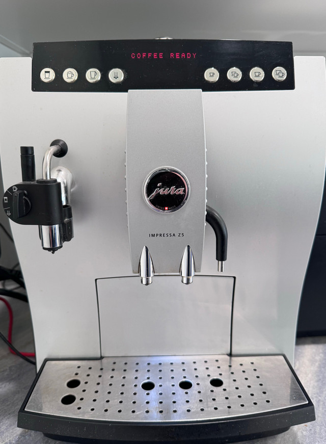 JURA Z5 Impressa Cafe Coffee Machine dans Machines à café  à Laval/Rive Nord