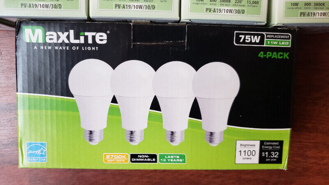 *** Maxlite 75W light bulbs equivalent in LED 11 W  *** in Indoor Lighting & Fans in City of Toronto - Image 2