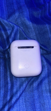 AirPods charging  case