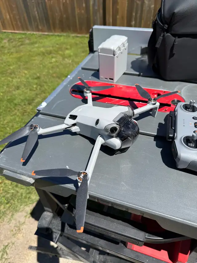 DJI Mini 4 Pro482653385922324480
