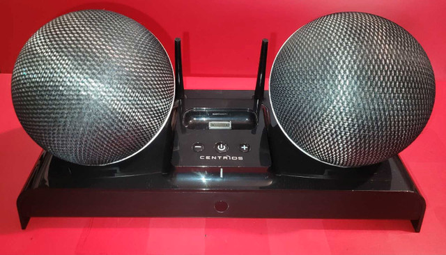 Centrios wireless speaker set in Speakers in London