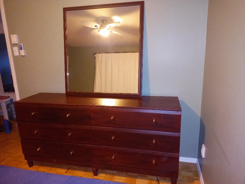 Meuble 6 tiroirs + armoire+ table chevet pour chambre a coucher