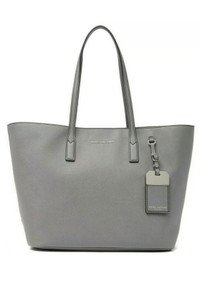 LIKE NEW! Authentic MARC JACOBS Leather tote large