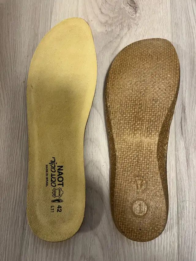 NAOT WOMENS REPLACEMENT FOOTBEDS Insoles EU 42 US L 11 Tan Suede in Women's - Shoes in Calgary - Image 4
