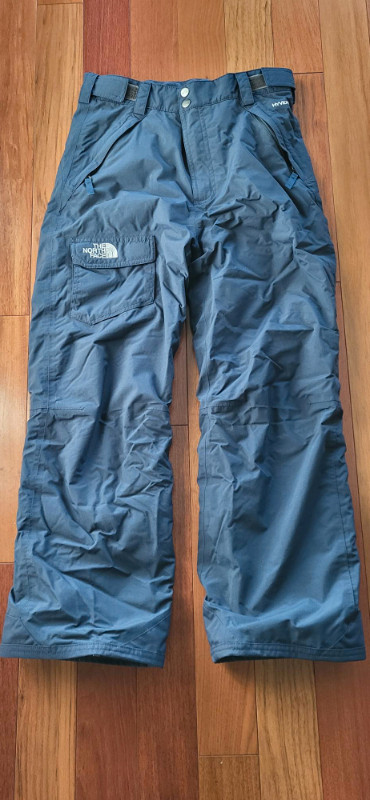 Brand-new NorthFace snow pants navy in Kids & Youth in Calgary - Image 2