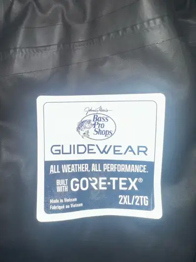 Men’s 2xl Gore-Tex pants , View more