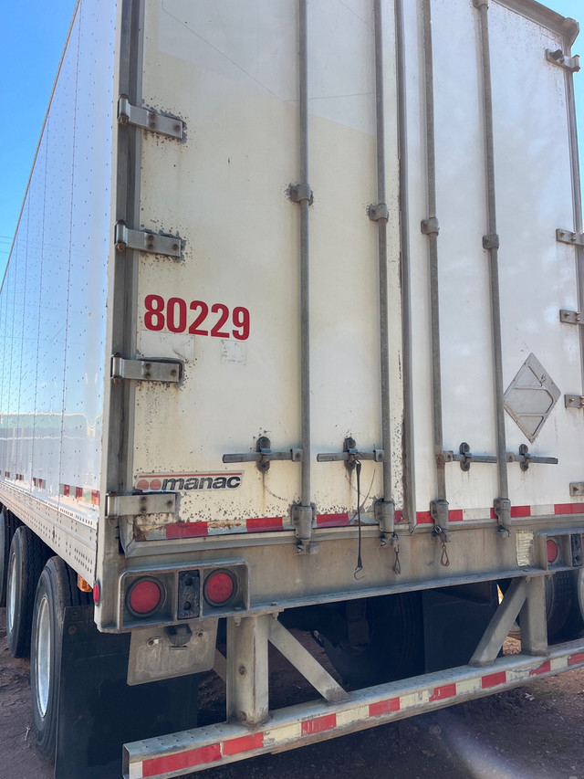 48’ Tri Axle Trailer  in Heavy Trucks in Charlottetown - Image 3