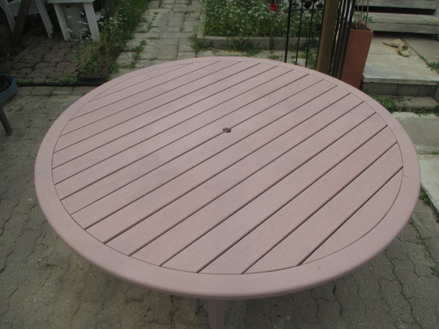 DEVON Patio Set 9' Umbrella 64" Table 27" Lazy-Susan 6 Armchair in Other in Stratford - Image 4