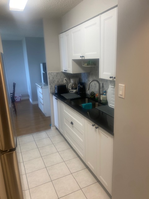 Large 3-Bedroom condo for rent. in Long Term Rentals in Oshawa / Durham Region - Image 7