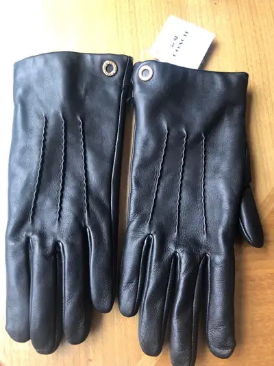 Coach Black leather gloves, View more