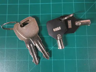 Computer Case Security Keys (from Thermaltake Tsunami Dream), View more