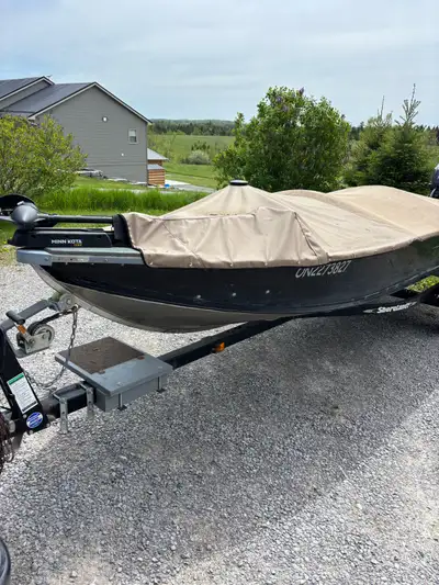 16ft G3 deep hull fishing boat In great condition with added casting deck/ storage space 2020 Yamaha...