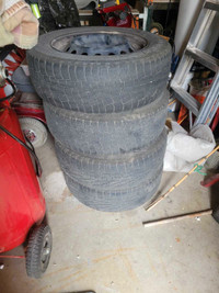 195/65/15 tires on rims and toyota hubcaps 