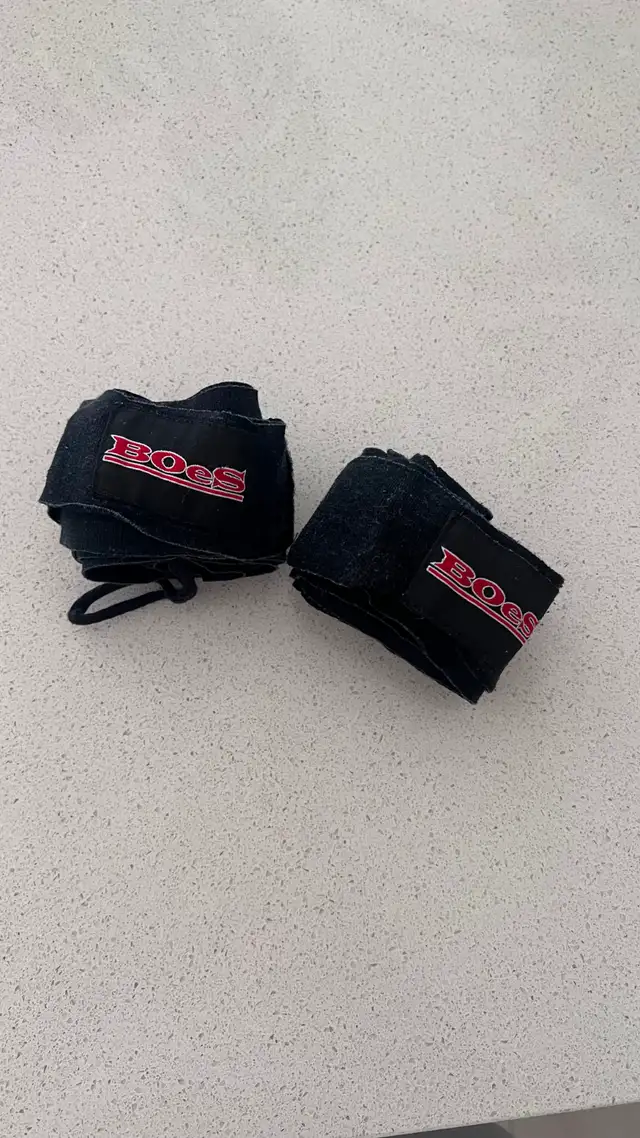 BoeS Boxing Hand Wraps - Black (Pair)