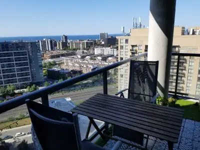 AVAILABLE NOW: 2bdr/2bth LPH 68 Abell Liberty Village Queen West