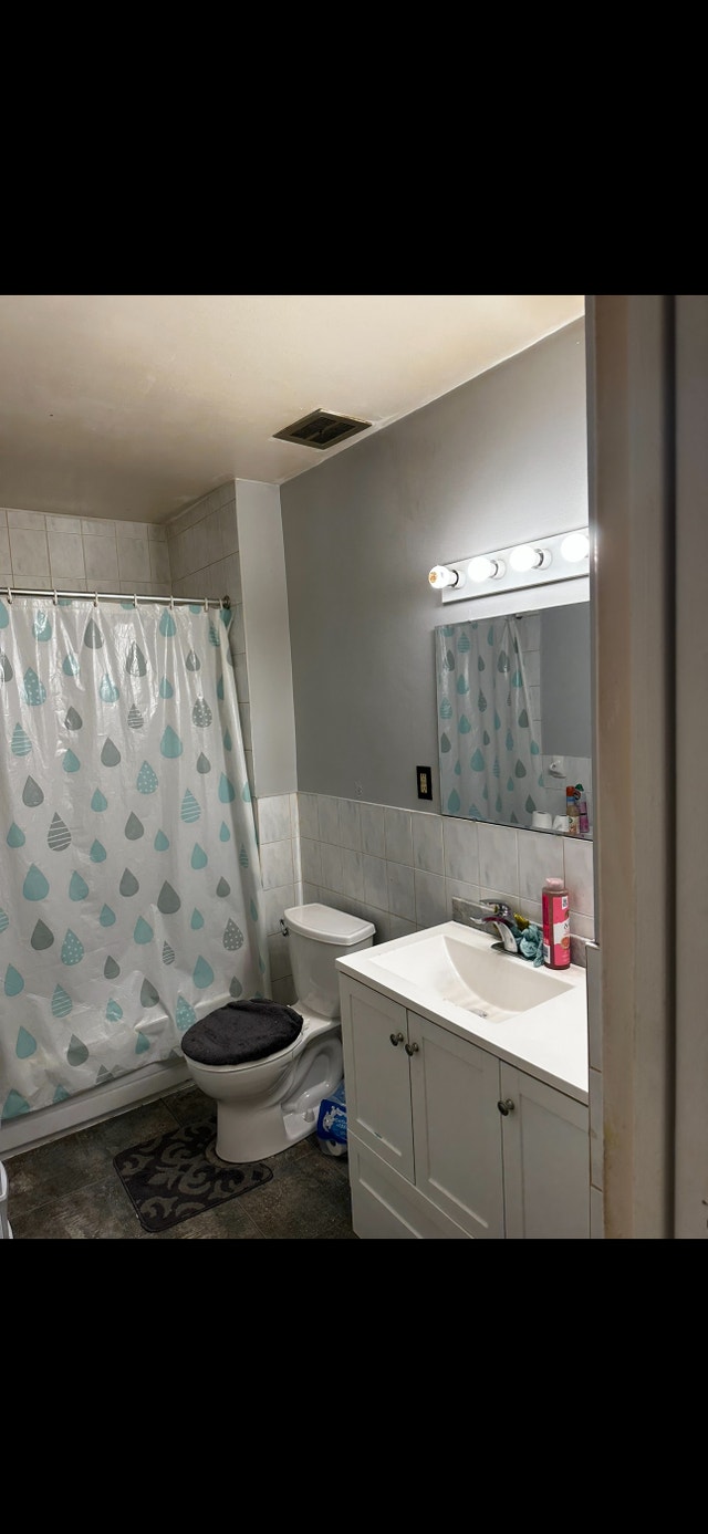 3 bedroom full house for rent north york ! Long Term Rentals City