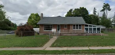 **ALL-INCLUSIVE**Galt Area Lower Level Apartment for Rent
