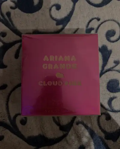 parfum pour femme Ariana Grande cloud pie, View more