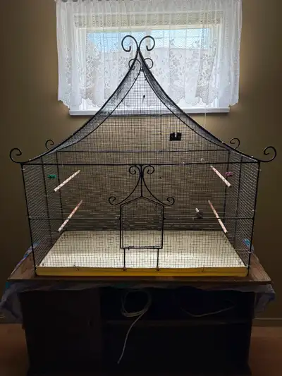 cage (volière) d'oiseaux, View more