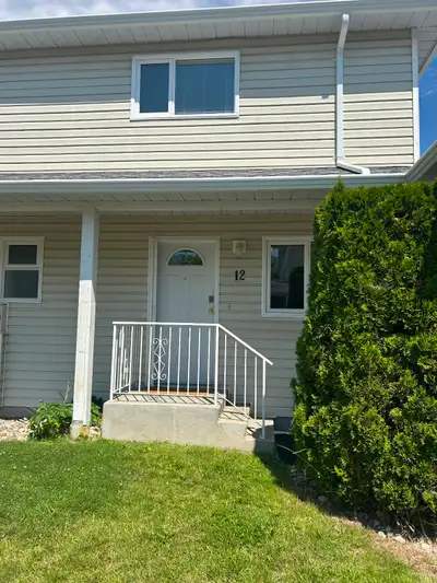 Beautiful 2-Bedroom Duplex | Available Available October 1 $2,400month Pet Friendly Welcome to this...