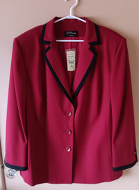 Laura Plus Blazer - Size 18 Petite - New With Tags