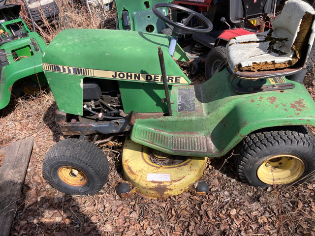 Parts tractors for sale in Lawnmowers & Leaf Blowers in Nipawin - Image 2